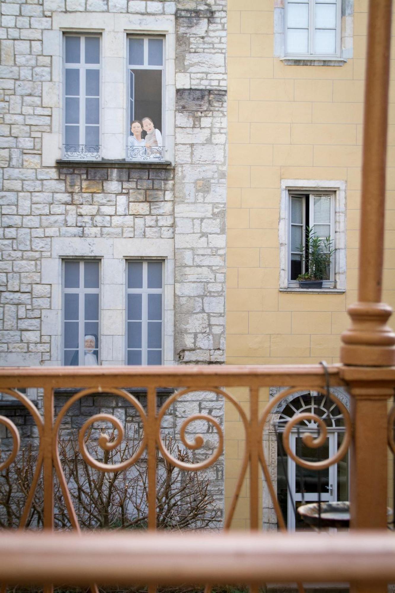 Le Select - Hypercentre Standing Wifi Apartment Besancon Luaran gambar