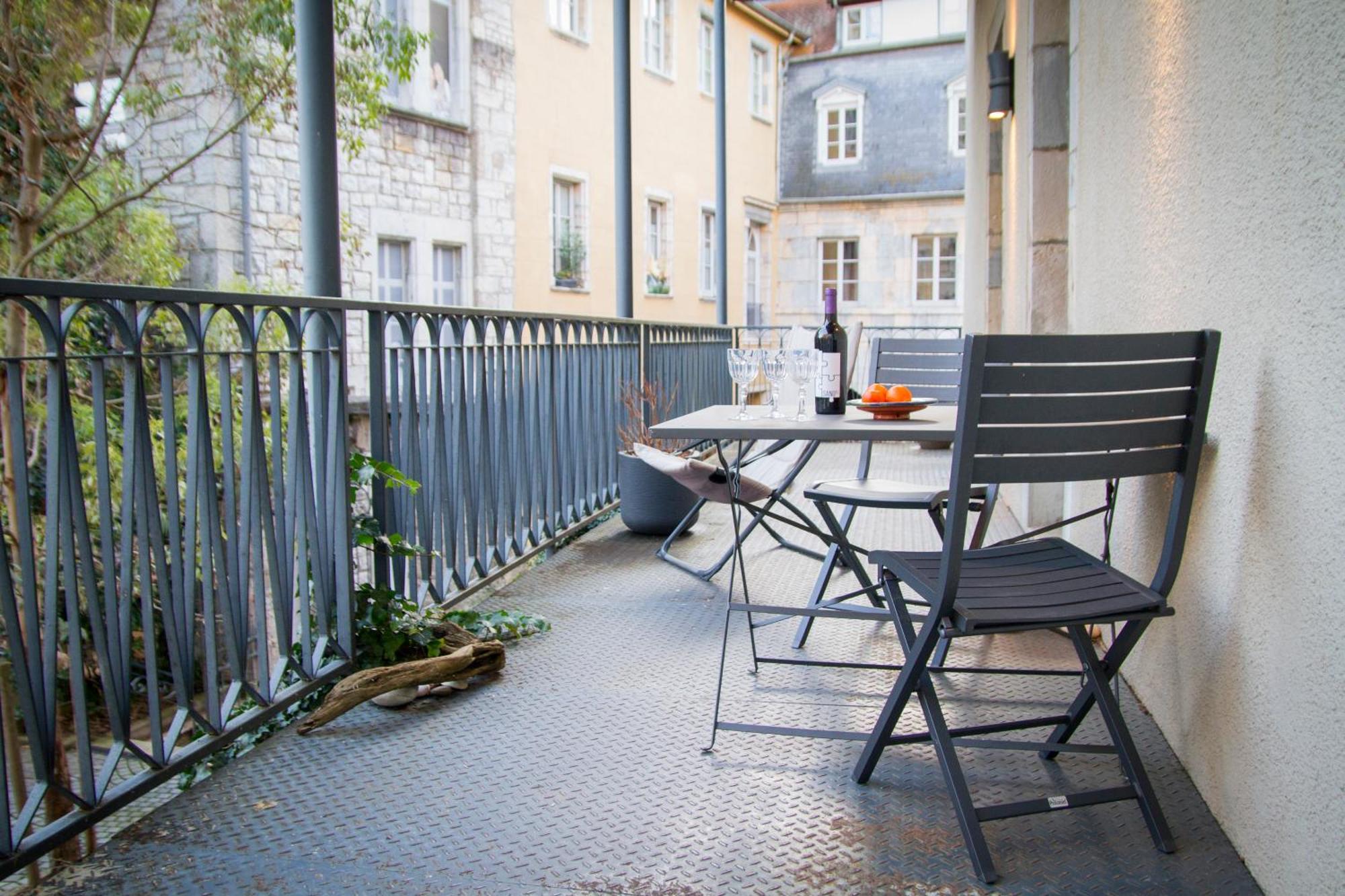 Le Select - Hypercentre Standing Wifi Apartment Besancon Luaran gambar