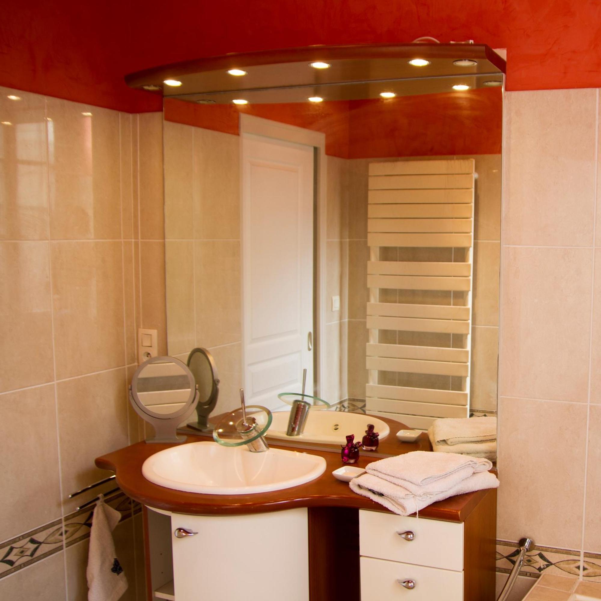 Le Select - Hypercentre Standing Wifi Apartment Besancon Luaran gambar
